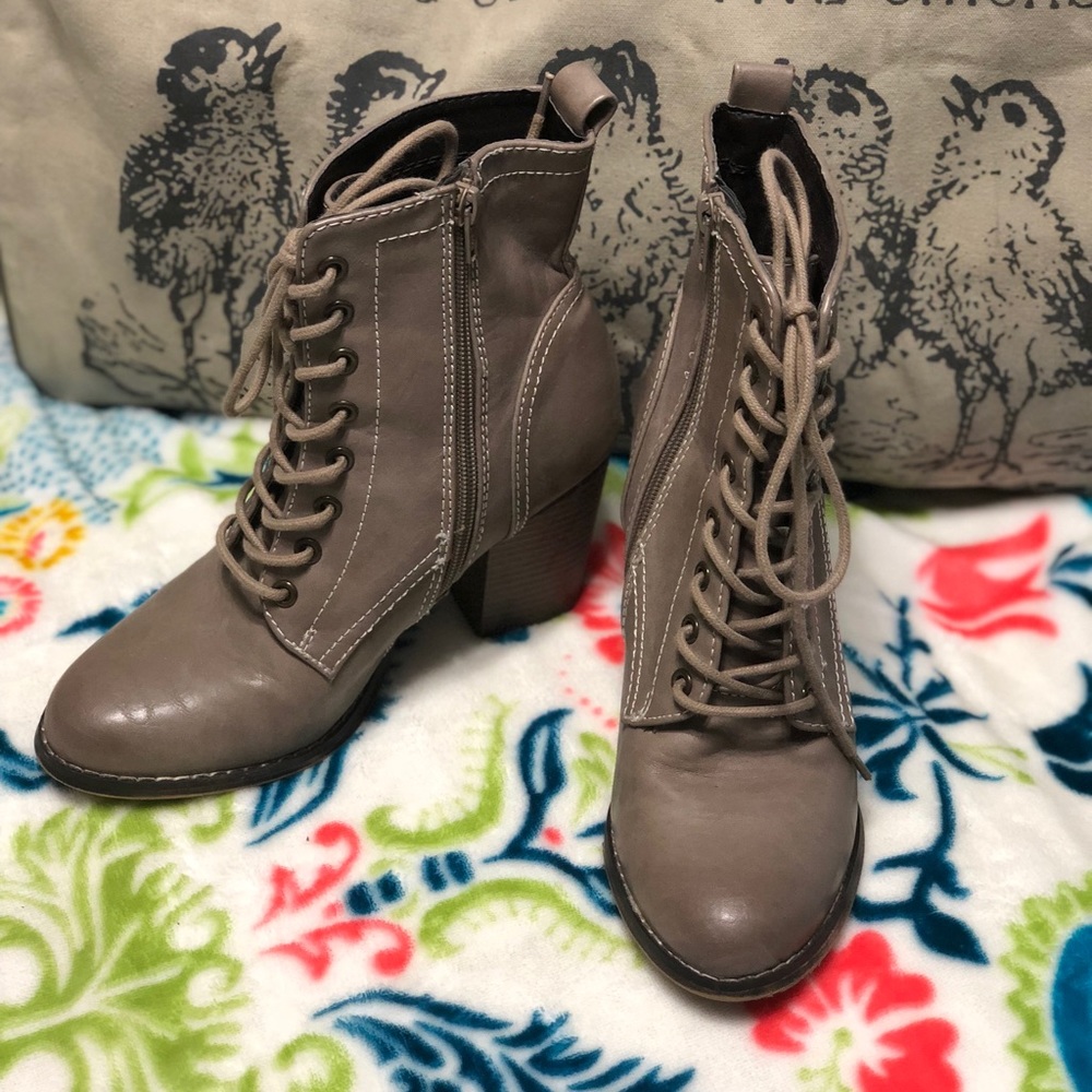 Candies Boots